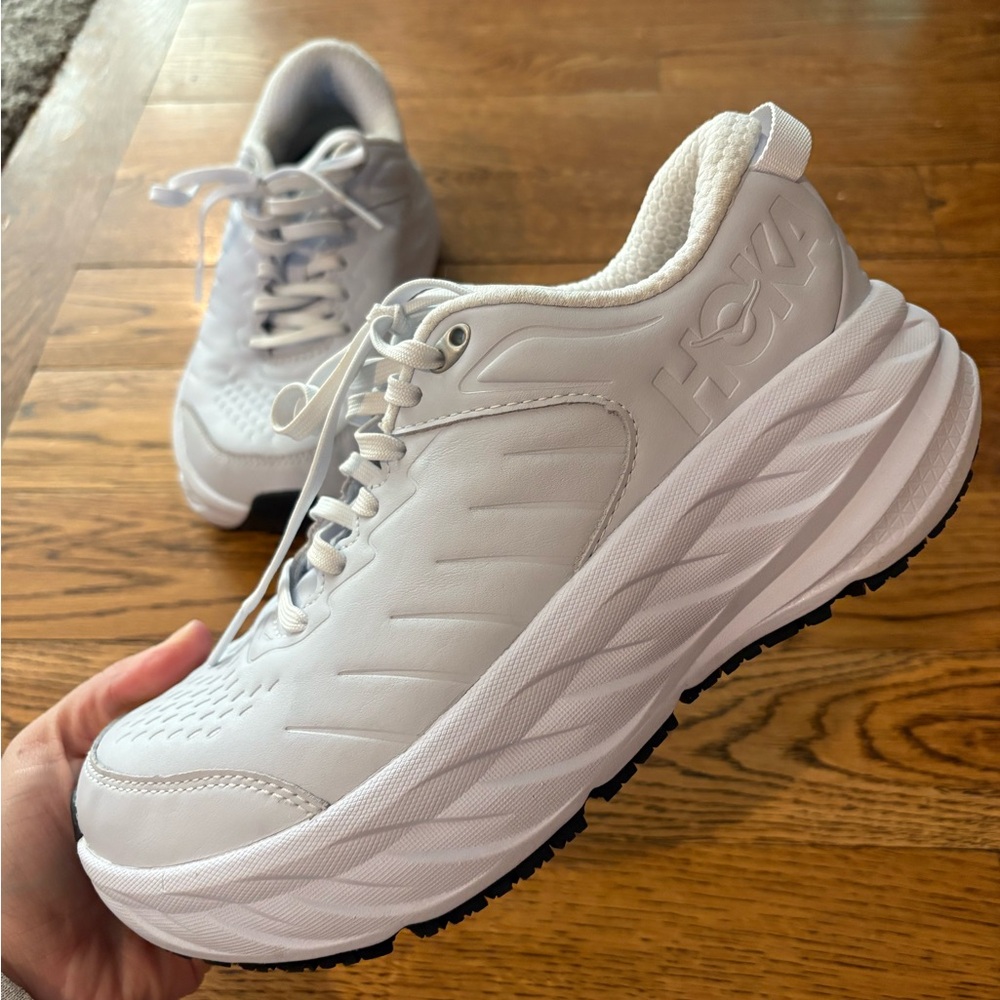 Woman’s Hoka Bondi SR